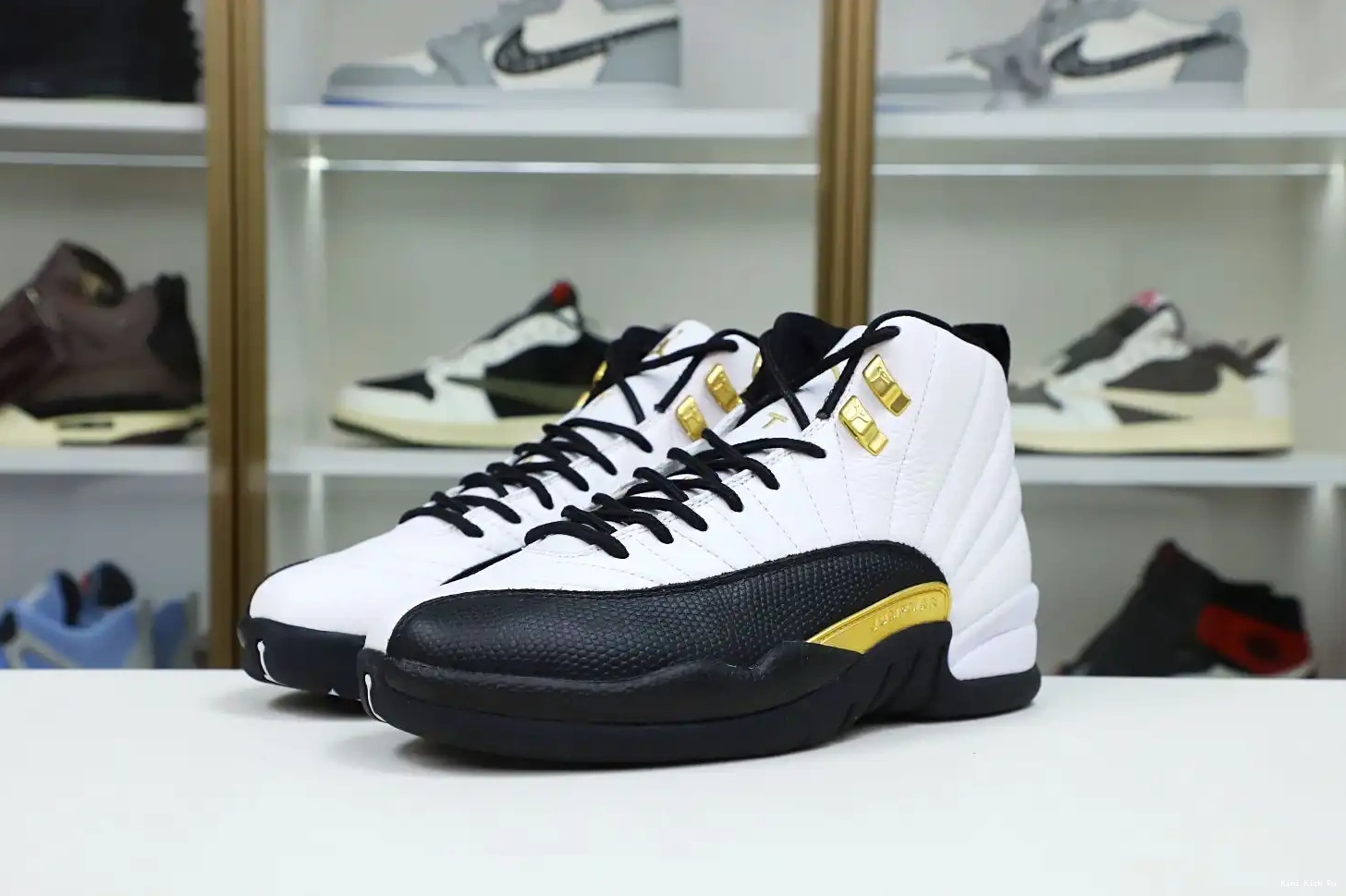 'ROYALTY' Kimikick JORDAN 12 RETRO AIR 0403
